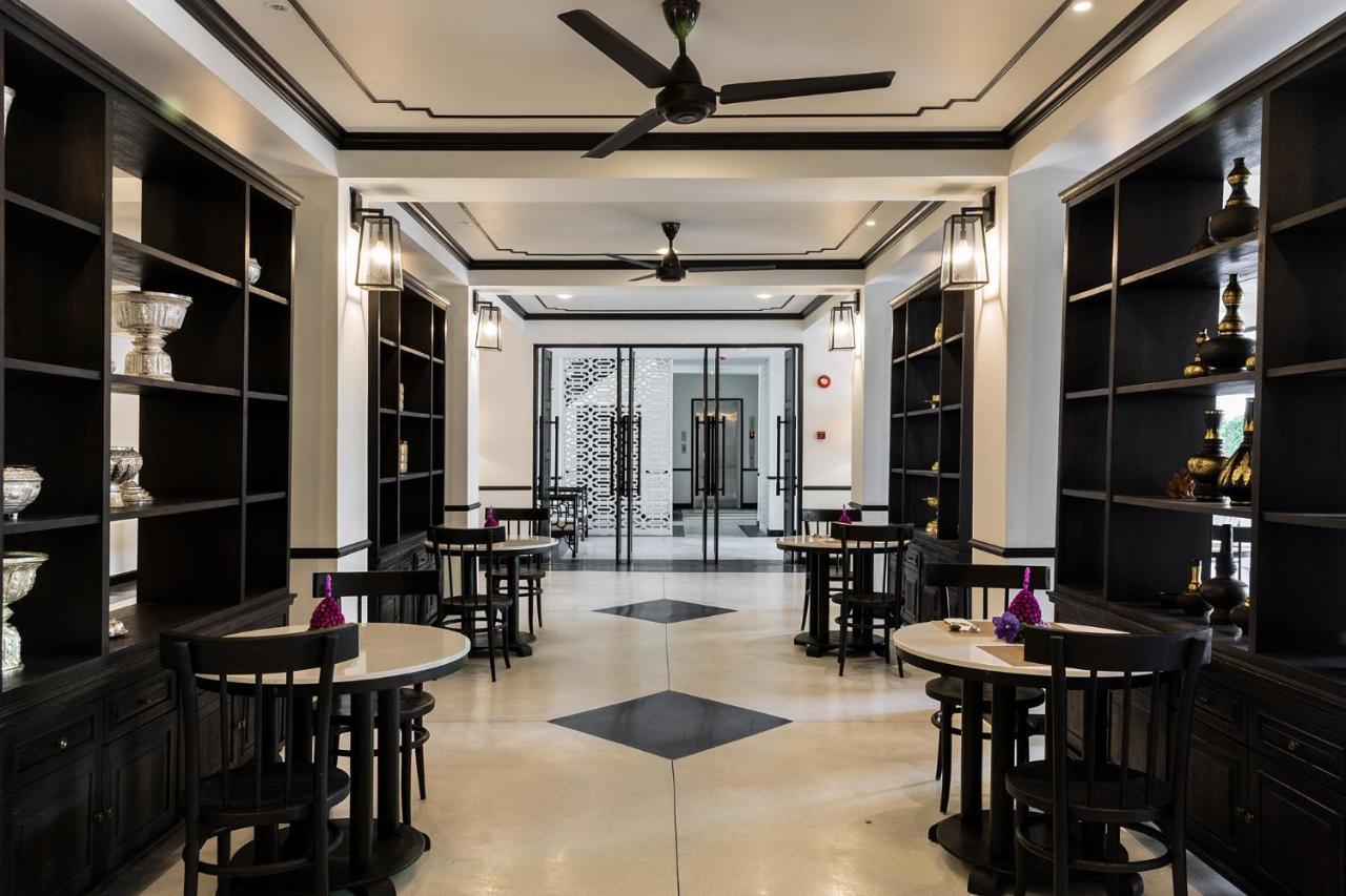 모라 부티크 호텔  치앙라이 외부 사진 The Library at the Hotel