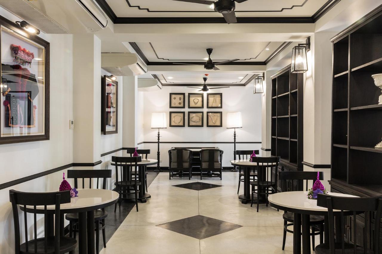 모라 부티크 호텔  치앙라이 외부 사진 Interior of the hotel